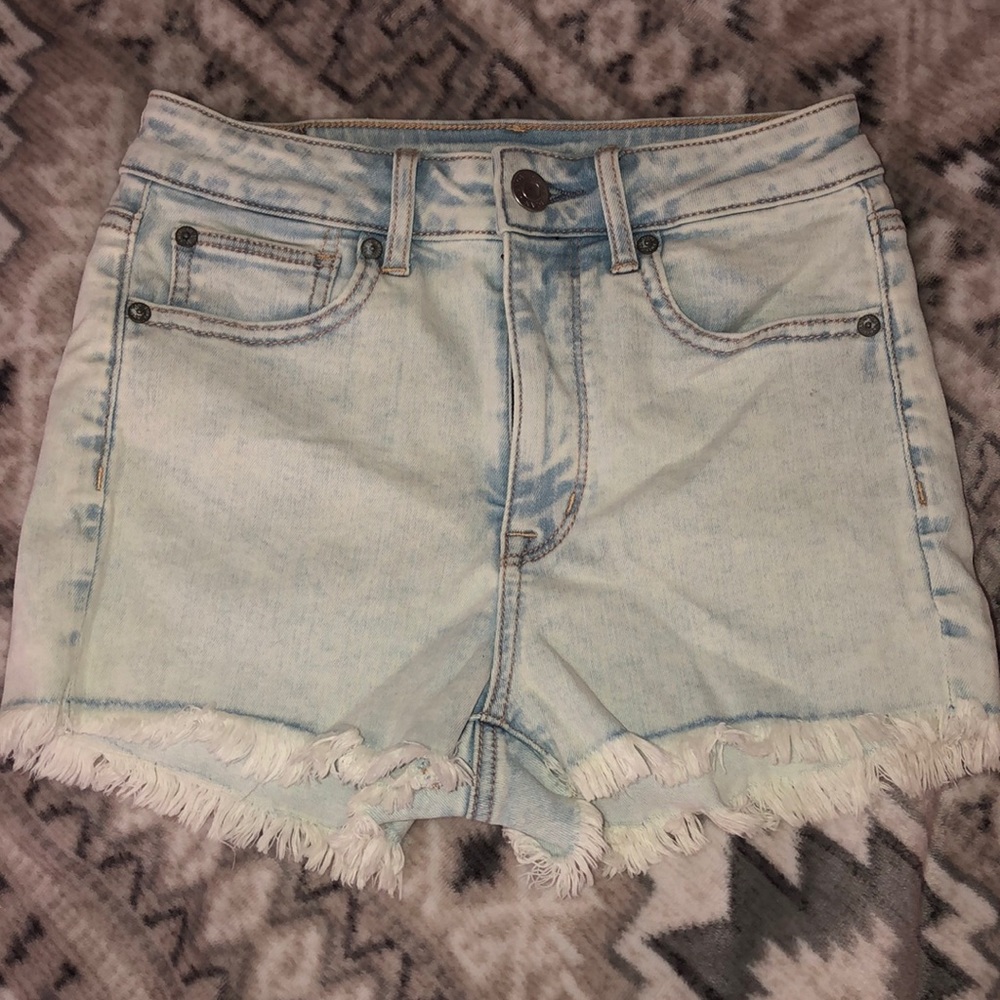 American eagle distressed denim short high waisted